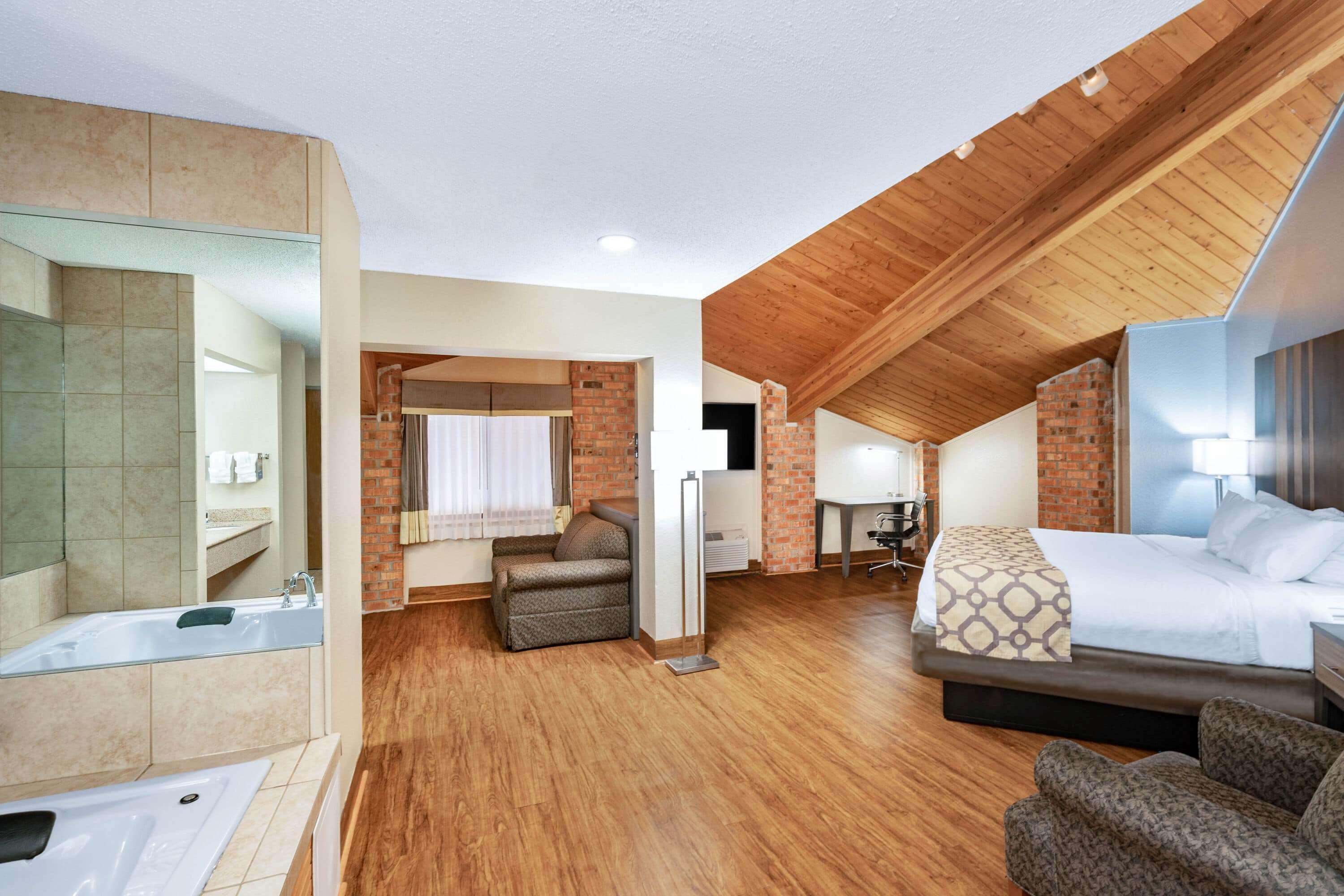 Baymont By Wyndham Tupelo Motel Eksteriør billede